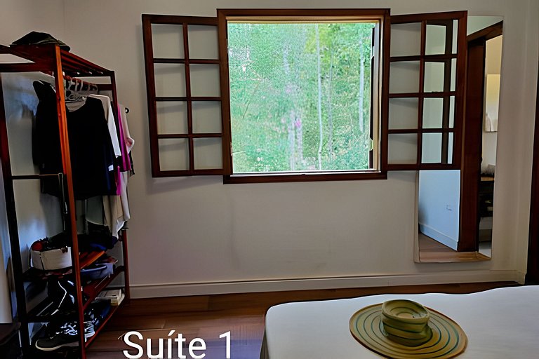 The Yellow House - Country Villa