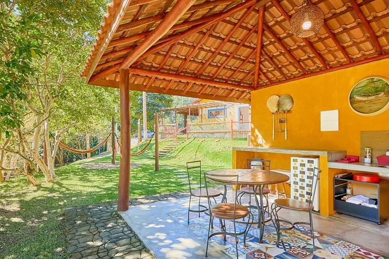 The Yellow House - Country Villa